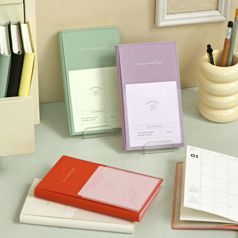 The Planner - Iconic 2027 Small - Cream Mint