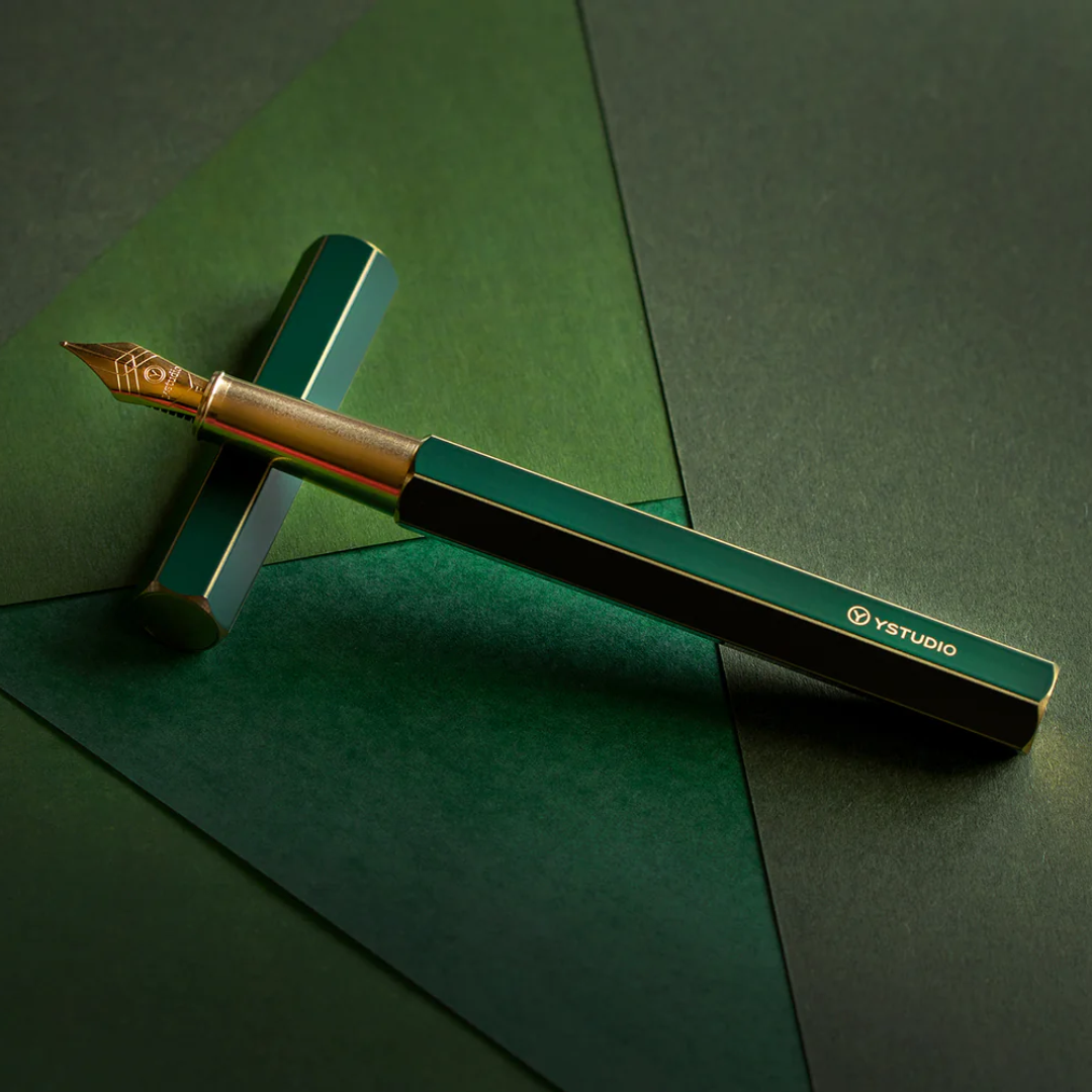 Revolve Fountain Pen M - Green
