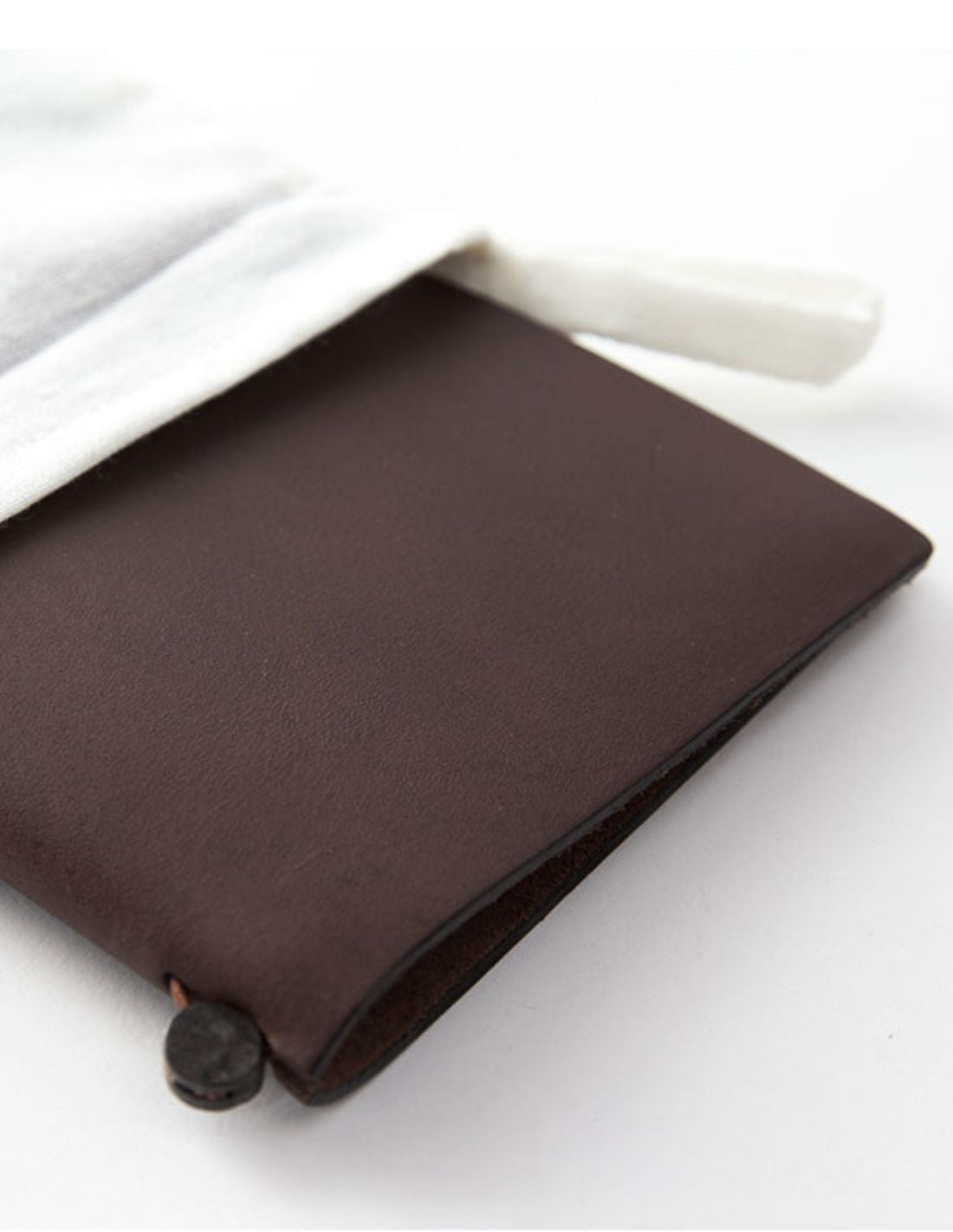 Traveler's Notebook Regular Size Starter Kit | Dark Brown