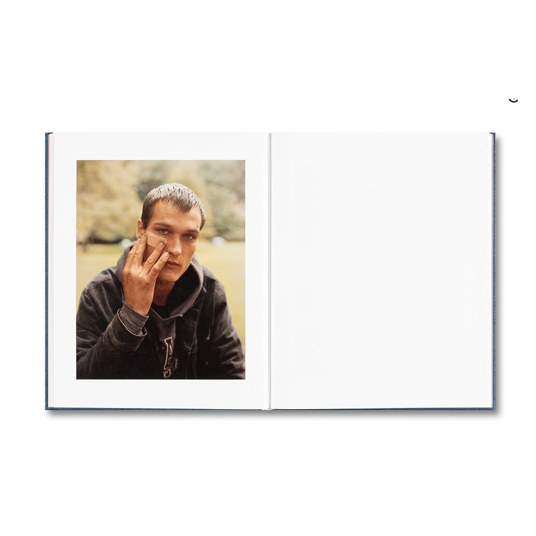 King, Queen, Knave. Gregory Halpern