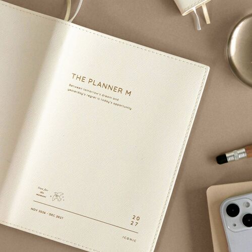 The Planner - Iconic Weekly Planner 2027 M - Milk White