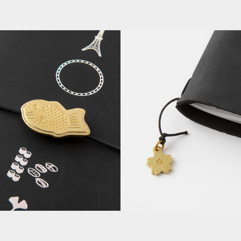 ノート・メモ帳 TRAVELER'S notebook BRASS CHARMS TOKYO TRAVELER'S notebook Brass Charm TOKYO – Todo Modo