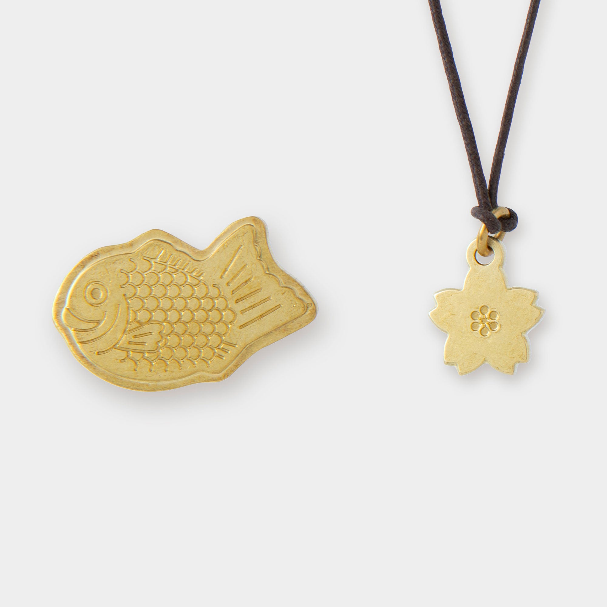 TRAVELER'S notebook Brass Charm TOKYO – Todo Modo