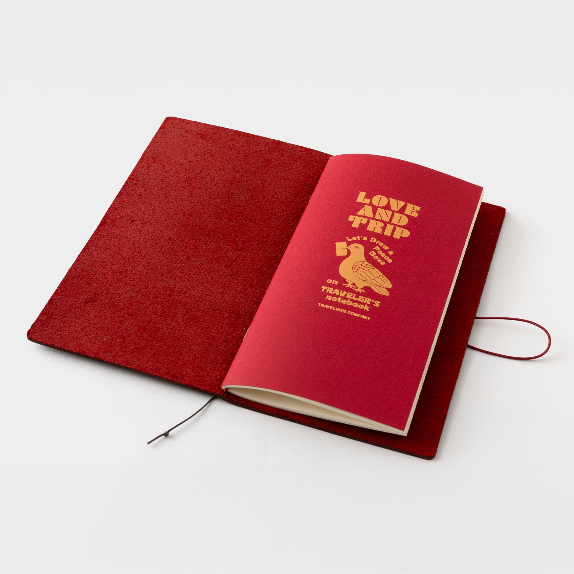 Traveler's Notebook Regular Size Love and Trip Red Edizione
