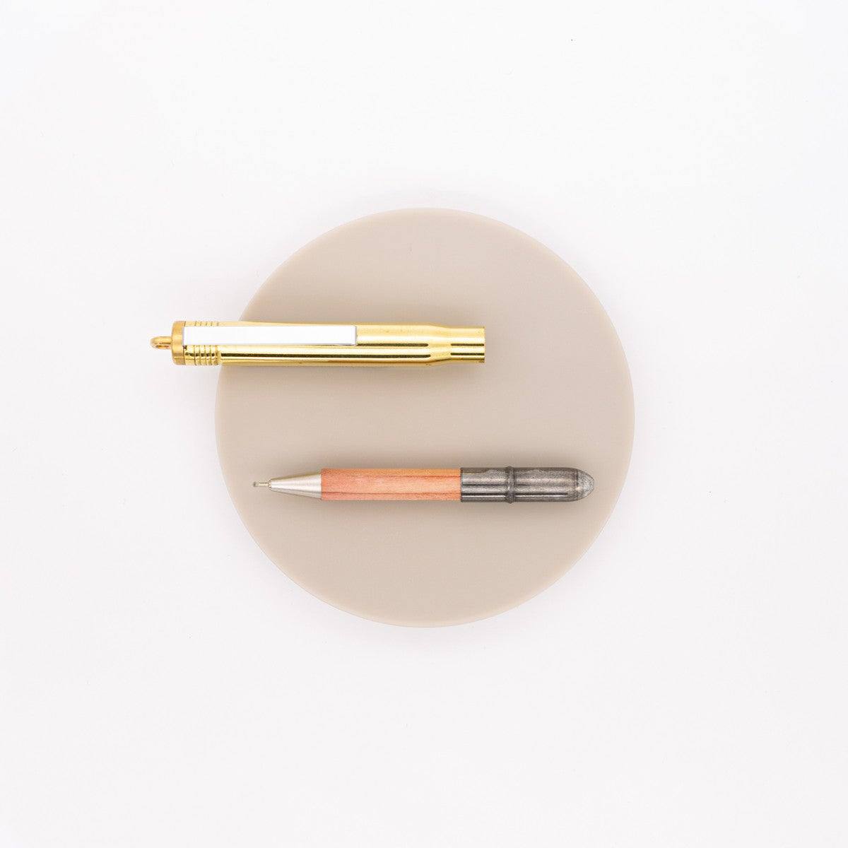 Traveler's Company Brass Penna Sfera - Todo Modo